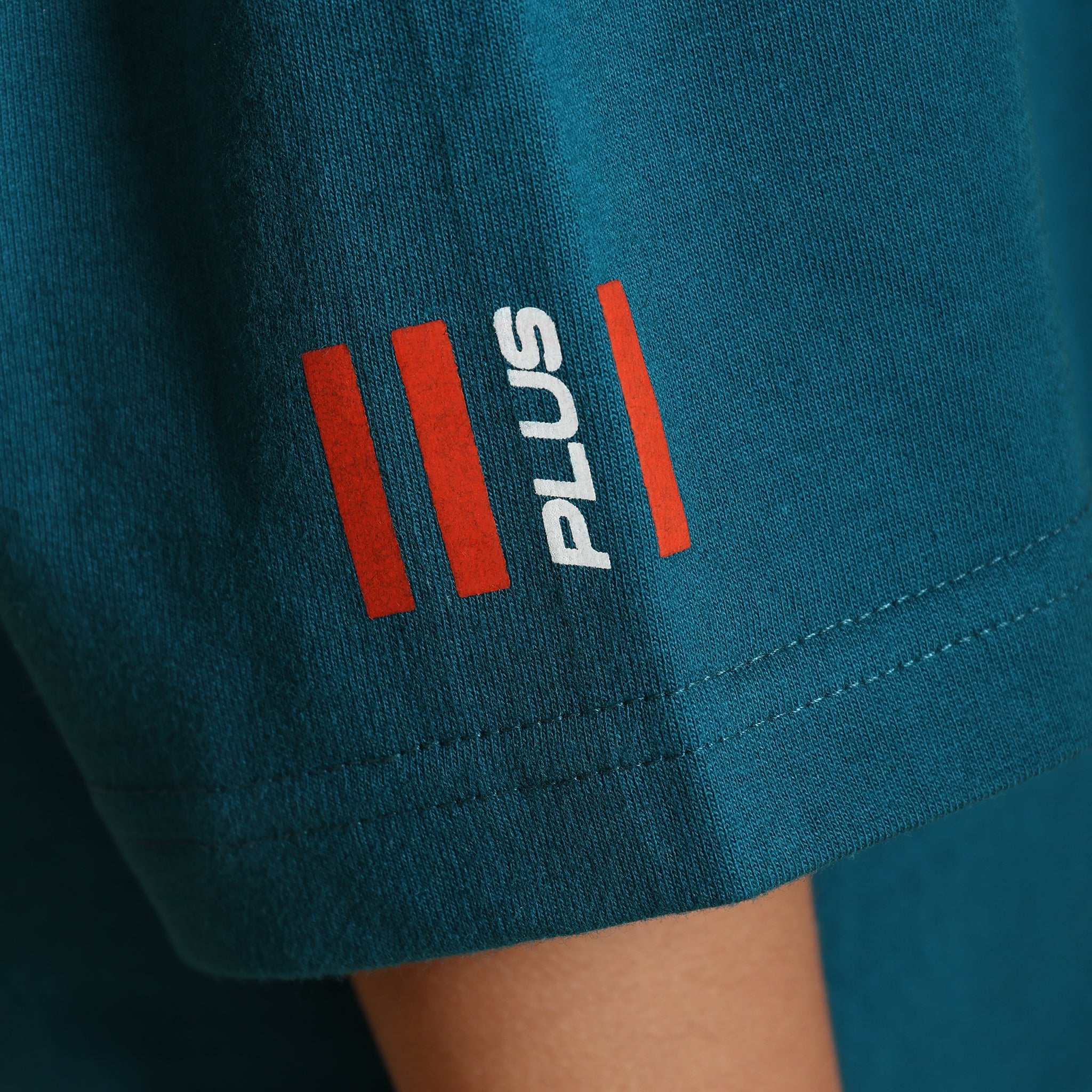 Croc Off Duty Boxy Tee Teal