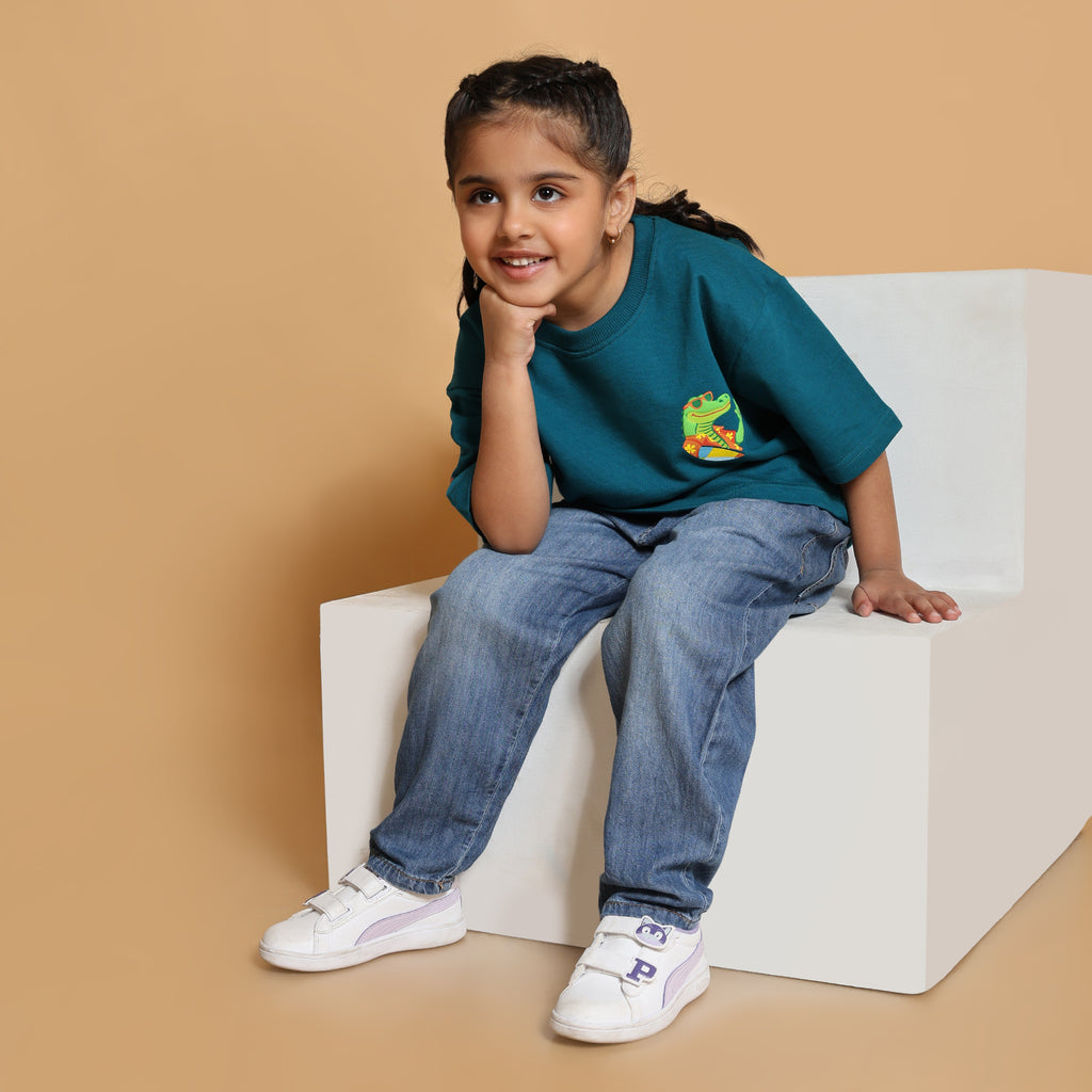 Croc Off Duty Boxy Tee Teal